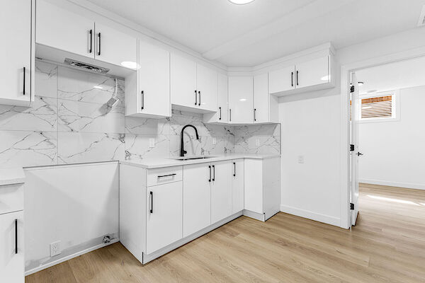 Edmonton 1 bedroom Basement for rent. Property photo: 680751-2