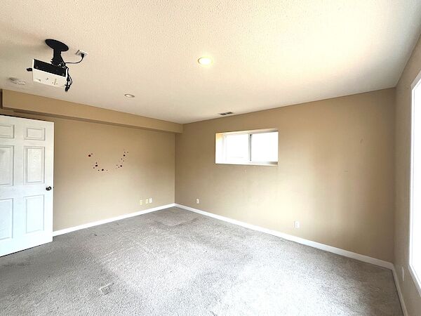 Calgary 2 bedrooms Basement for rent. Property photo: 680829-3