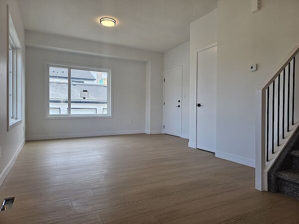 Edmonton 3 bedrooms Townhouse for rent. Property photo: 680979-3