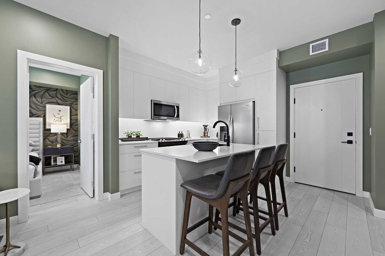 Calgary 2 bedrooms Apartment for rent. Property photo: 681042-1