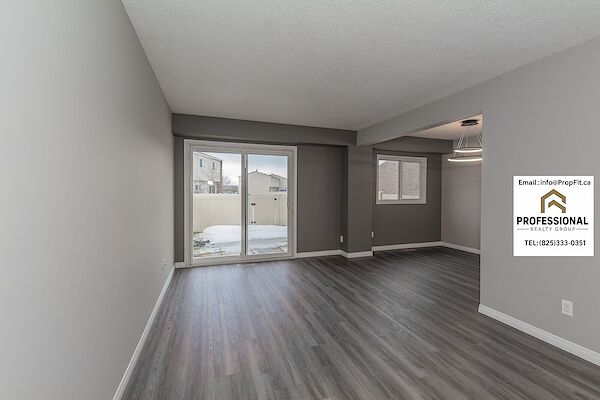 Edmonton 3 bedrooms Condo Unit for rent. Property photo: 681045-3