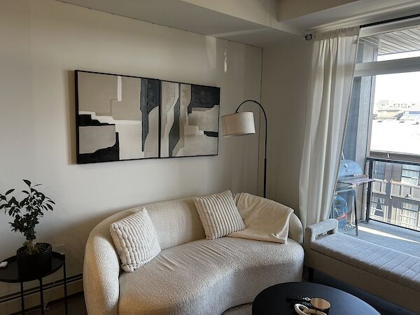 Calgary 2 bedrooms Condo Unit for rent. Property photo: 681407-3