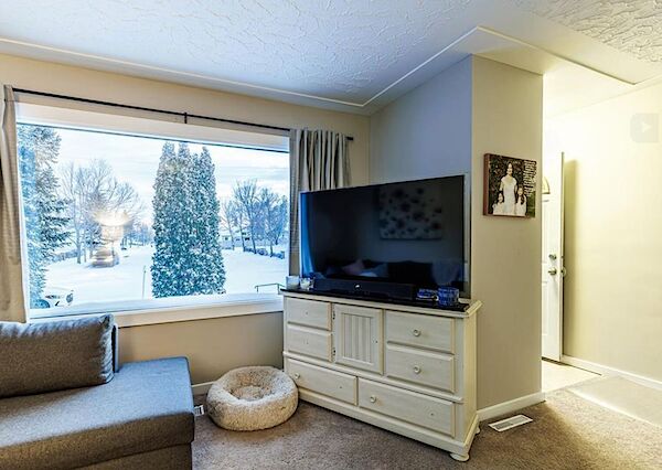 Edmonton 3 bedrooms Apartment for rent. Property photo: 681468-3