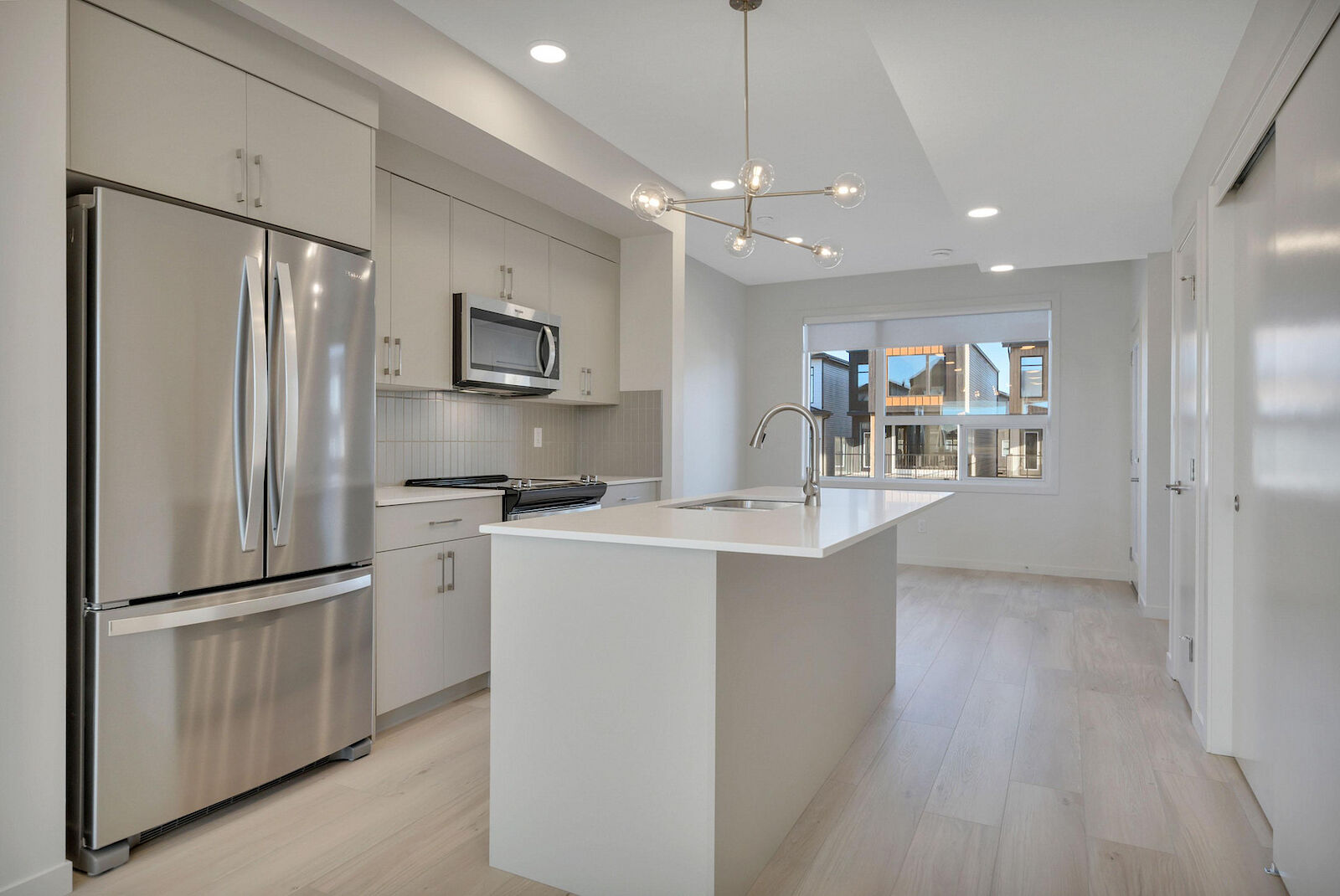 Edmonton 3 bedrooms Townhouse for rent. Property photo: 681506-1