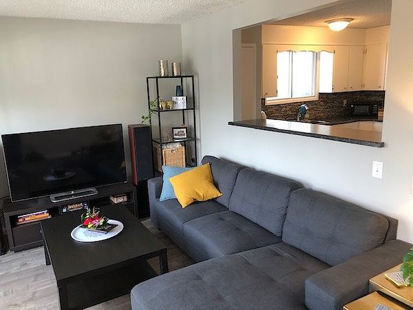 Calgary 3 bedrooms Apartment for rent. Property photo: 68154-2
