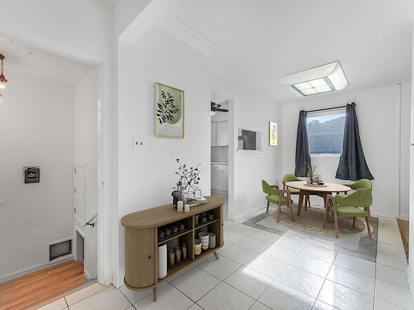 Edmonton 2 bedrooms House for rent. Property photo: 681582-3