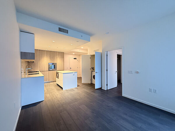 Richmond 1 bedroom Condo Unit for rent. Property photo: 681583-2