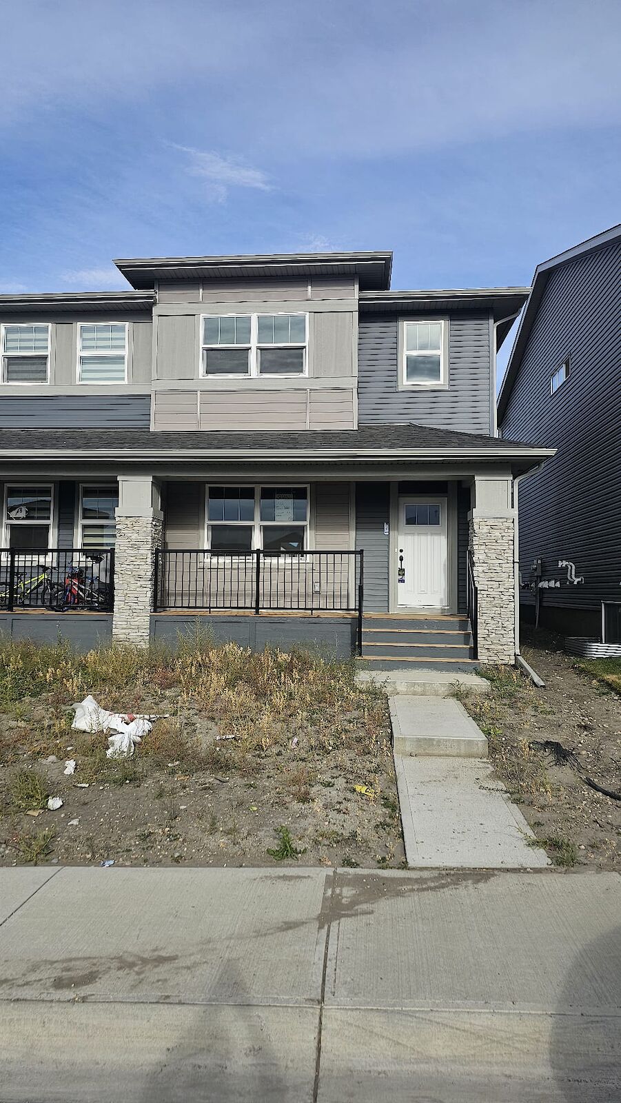 Calgary 3 bedrooms Duplex for rent. Property photo: 681584-1
