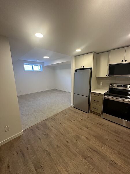Calgary 1 bedroom Basement for rent. Property photo: 681664-3