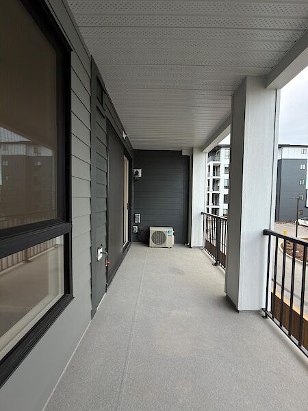 Calgary 3 bedrooms Condo Unit for rent. Property photo: 681739-3