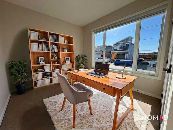 Calgary 4 bedrooms House for rent. Property photo: 681744-3