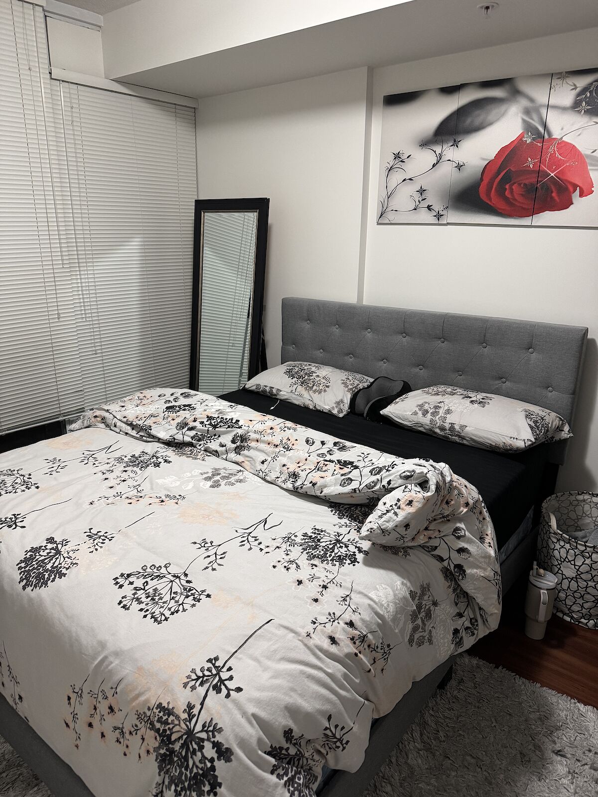 Calgary 1 bedroom Condo Unit for rent. Property photo: 681757-1