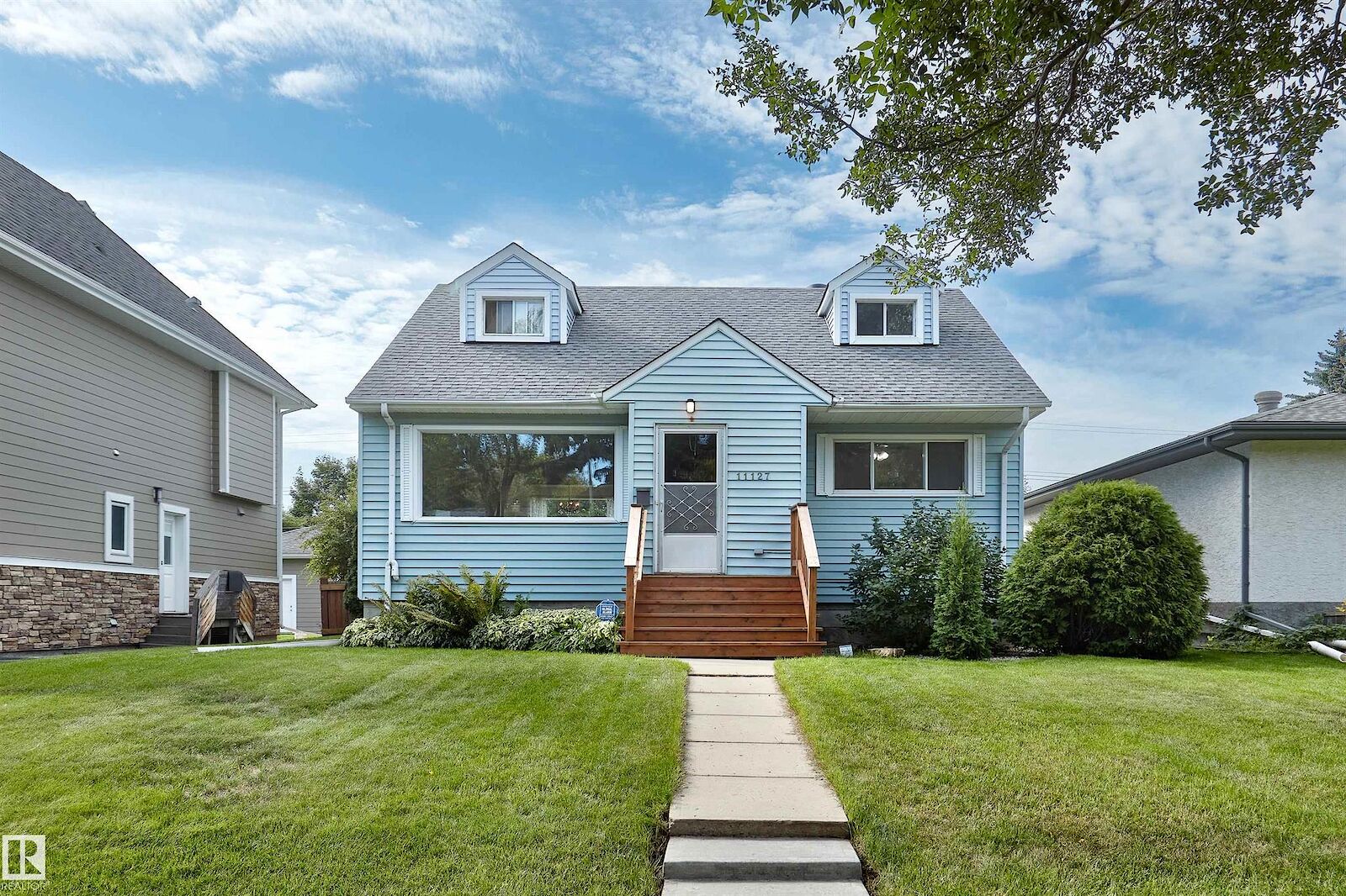 Edmonton 5 + Den bedrooms House for rent. Property photo: 681803-1