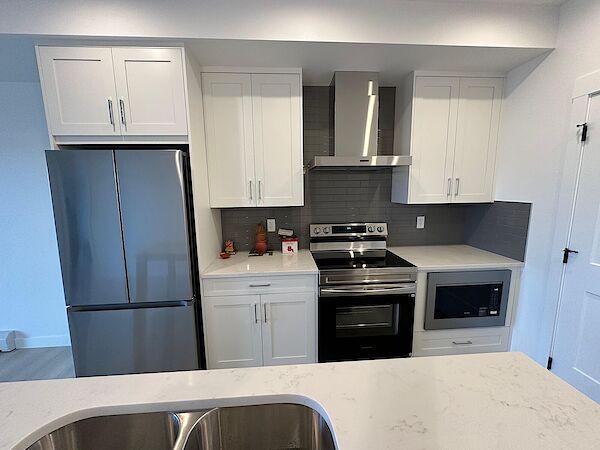 Calgary 2 bedrooms Condo Unit for rent. Property photo: 681854-3