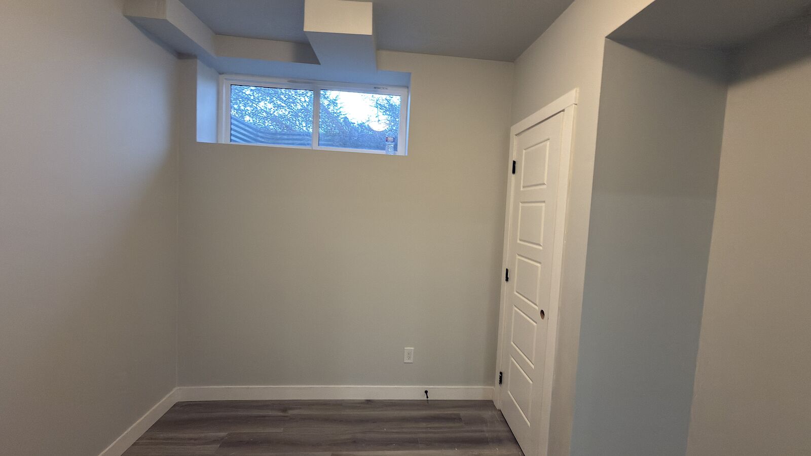 Calgary 2 bedrooms Basement for rent. Property photo: 681898-1