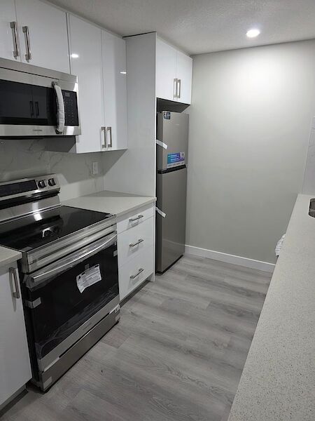 Calgary 1 bedroom Basement for rent. Property photo: 681950-2