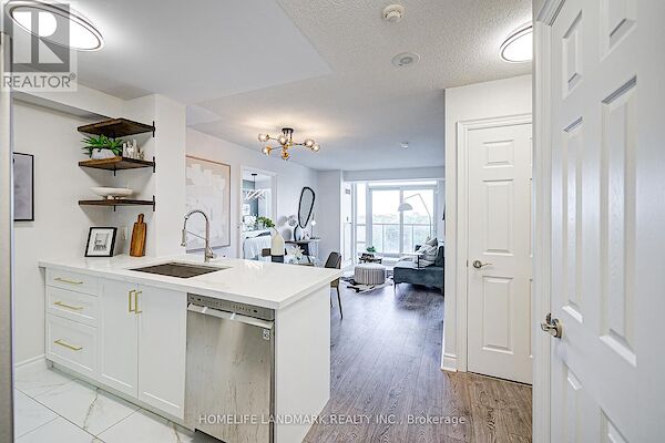 Toronto 2 bedrooms Apartment for rent. Property photo: 682033-3