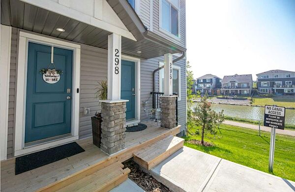 Airdrie 3 bedrooms Townhouse for rent. Property photo: 682059-3