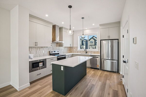 Calgary 3 bedrooms Duplex for rent. Property photo: 682121-3