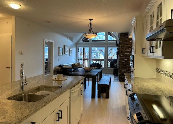 Canmore 1 bedroom Condo Unit for rent. Property photo: 682290-2