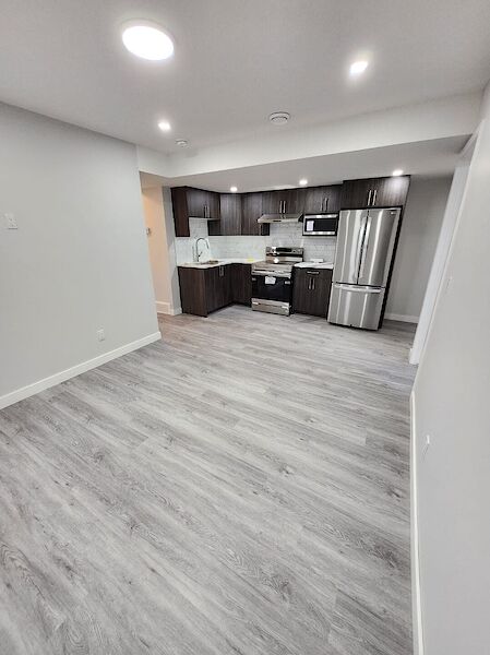 Calgary 2 bedrooms Basement for rent. Property photo: 682380-2