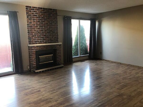 Redwater 3 bedrooms Townhouse for rent. Property photo: 682519-3