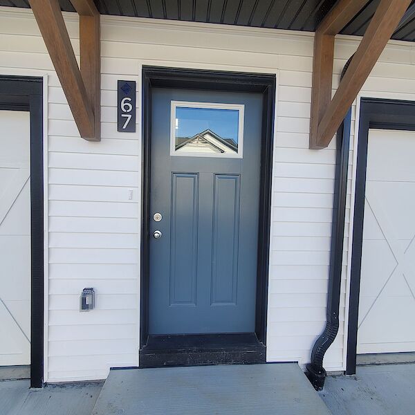 Edmonton 3 bedrooms Townhouse for rent. Property photo: 682736-2