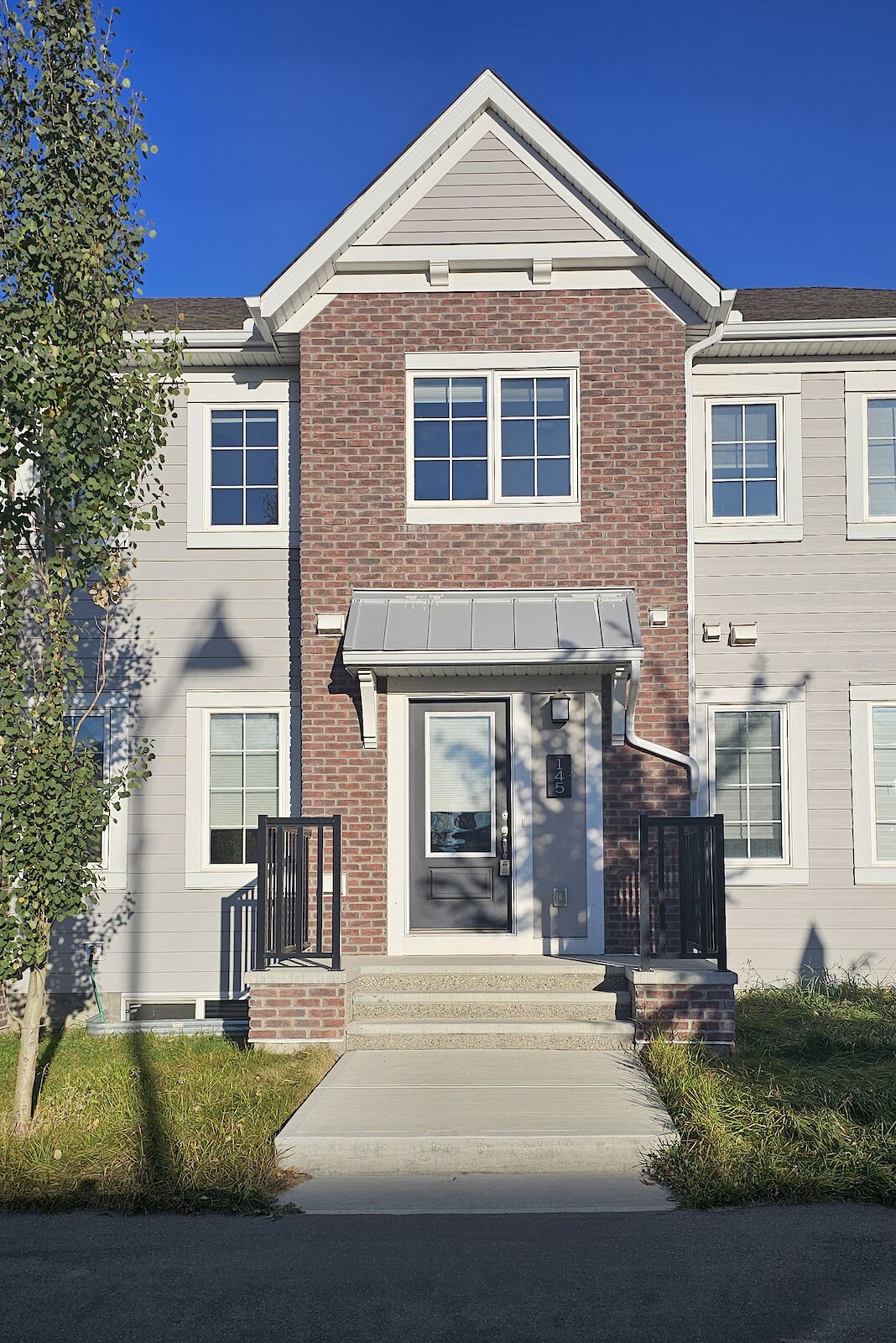 Calgary 3 bedrooms Townhouse for rent. Property photo: 682827-1