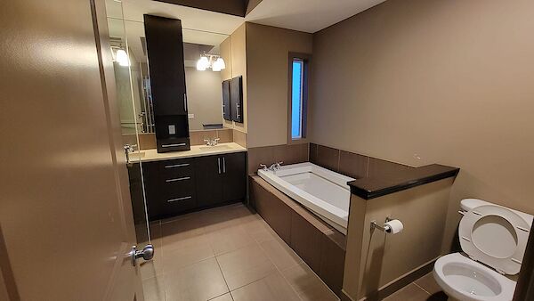 Calgary 3 bedrooms House for rent. Property photo: 682888-3