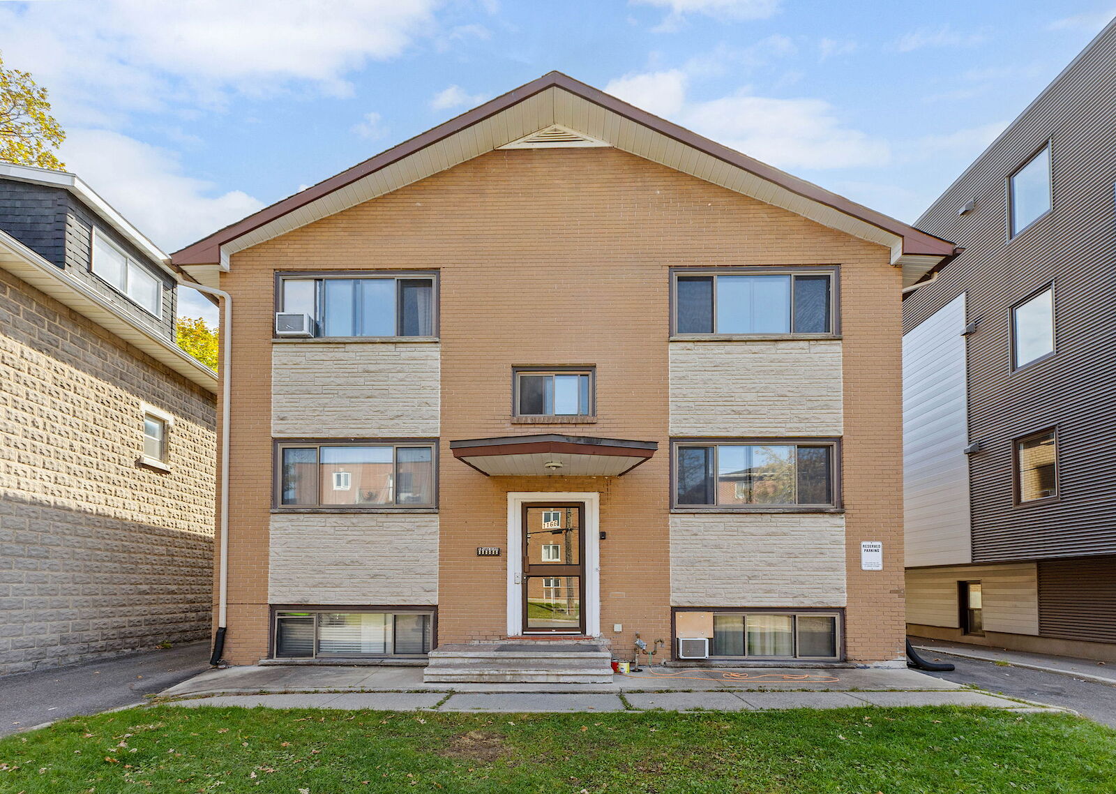 Ottawa 2 bedrooms Apartment for rent. Property photo: 682889-1