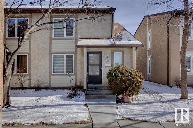Edmonton 4 bedrooms Townhouse for rent. Property photo: 682896-1