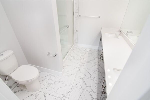 Edmonton 3 bedrooms Duplex for rent. Property photo: 683244-3