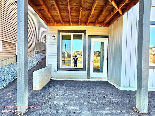 Edmonton 2 bedrooms Basement for rent. Property photo: 683263-2