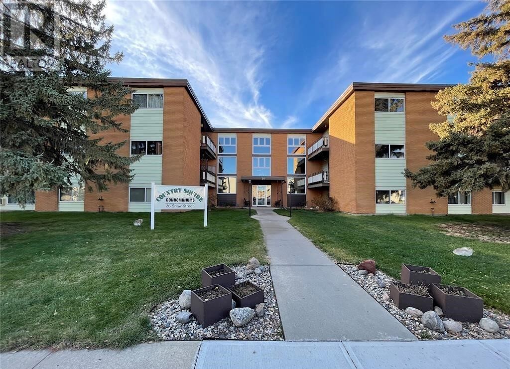 Regina 2 bedrooms Condo Unit for rent. Property photo: 683282-1