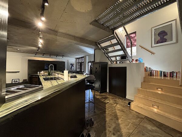 Calgary 2 bedrooms Townhouse for rent. Property photo: 683435-2