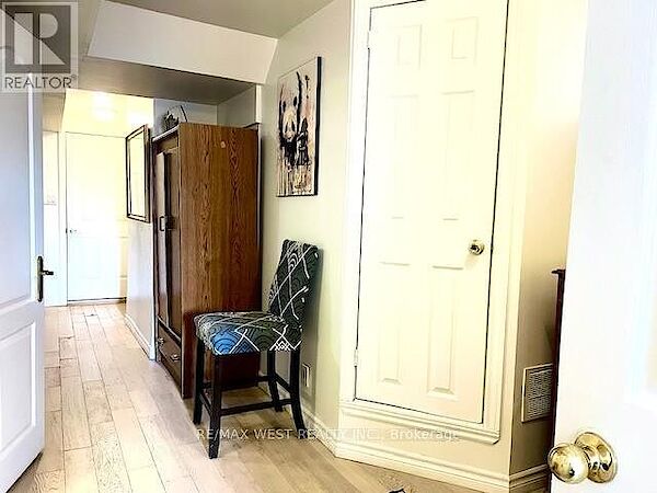 Toronto 1 bedroom House for rent. Property photo: 683505-2