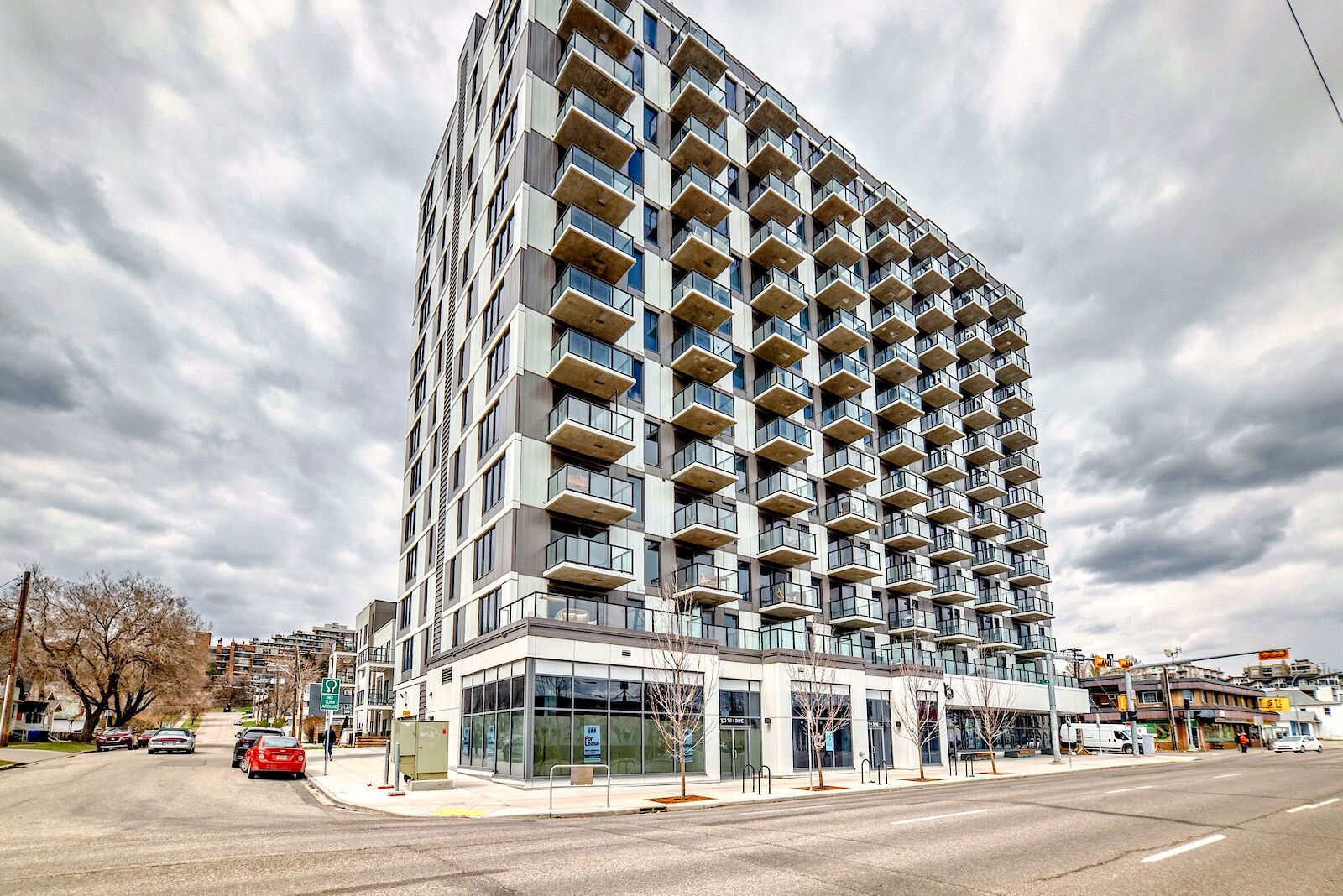 Calgary 2 bedrooms Condo Unit for rent. Property photo: 683622-1