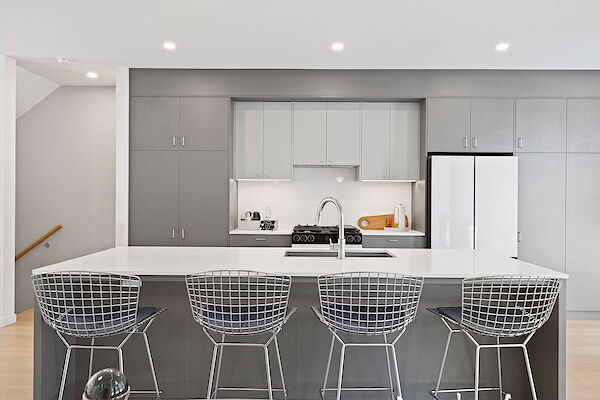 Calgary 3 + Den bedrooms Townhouse for rent. Property photo: 683638-3