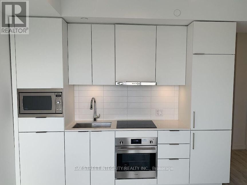 Toronto 2 bedrooms Apartment for rent. Property photo: 683649-1