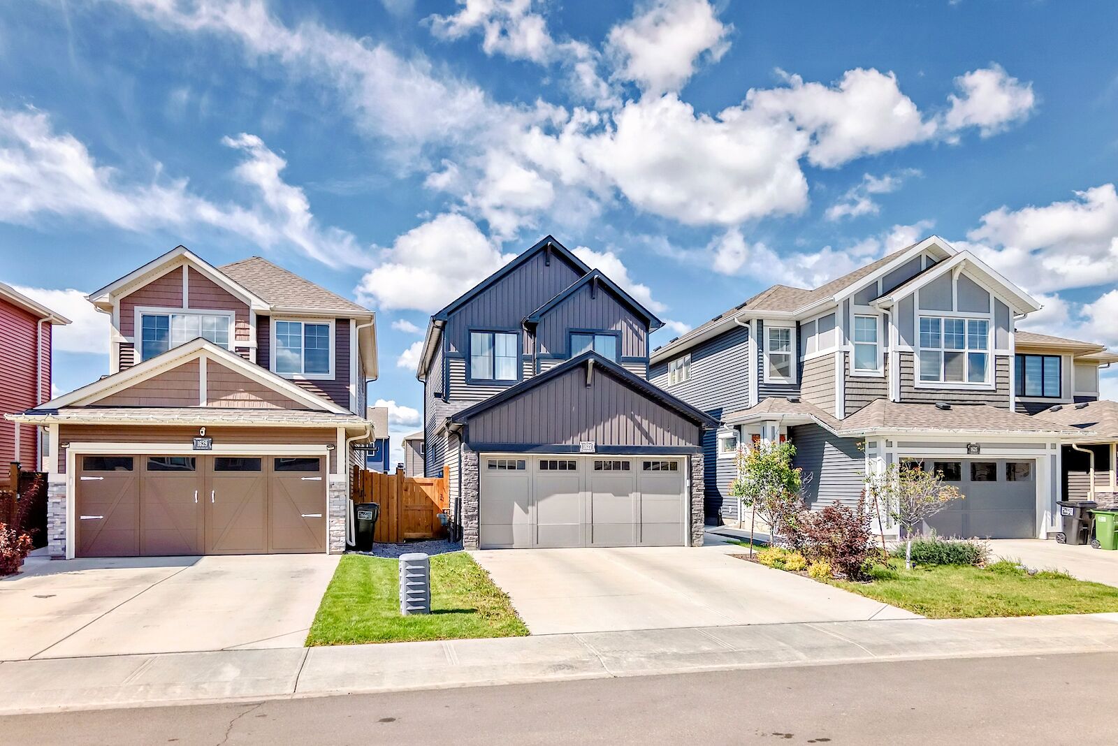 Edmonton 3 bedrooms Main Floor for rent. Property photo: 683693-1