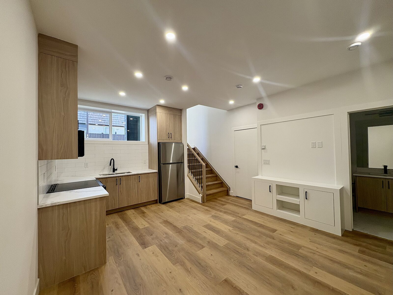 Calgary 2 bedrooms Townhouse for rent. Property photo: 683848-1