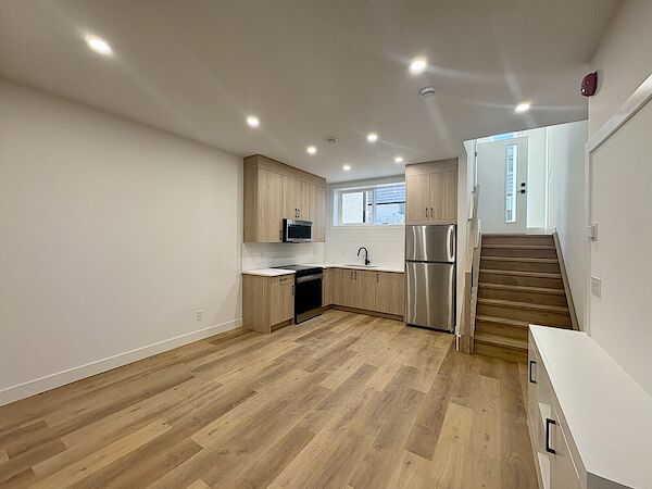 Calgary 2 bedrooms Townhouse for rent. Property photo: 683848-3