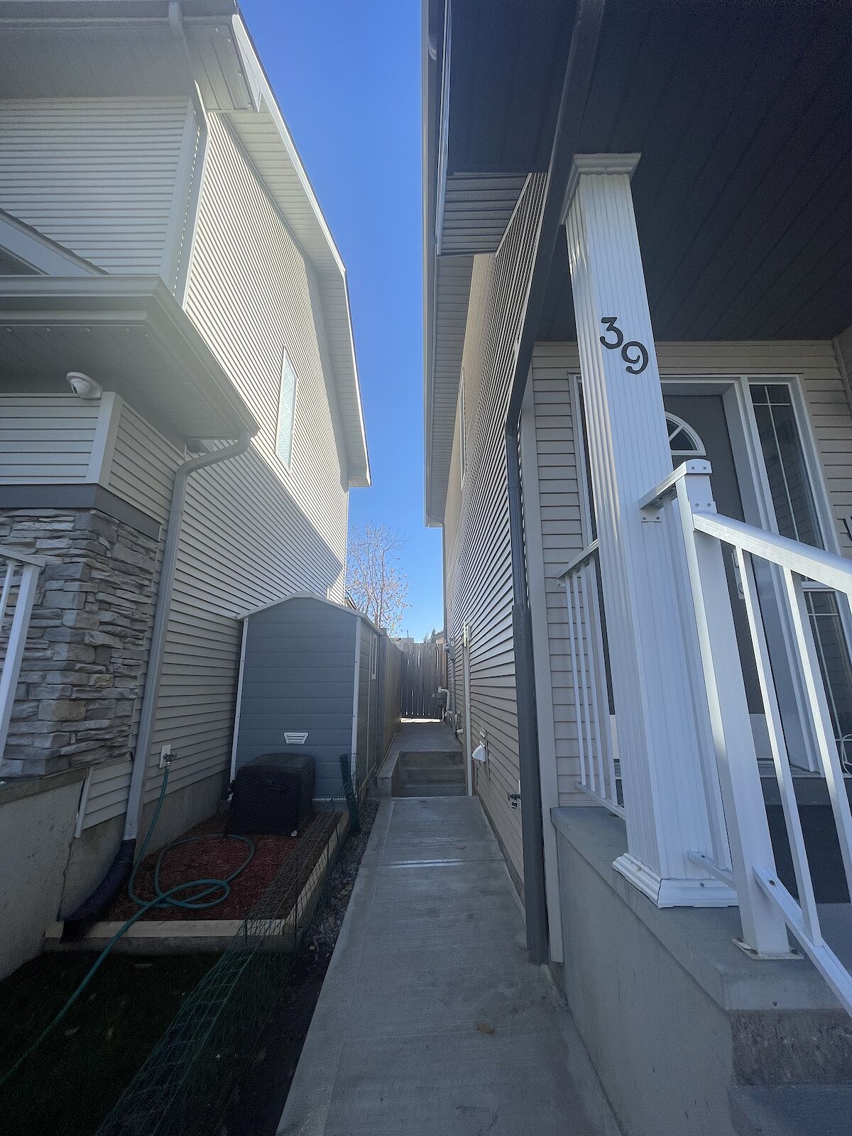 Calgary 1 bedroom Basement for rent. Property photo: 683849-1