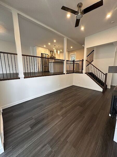 Edmonton 3 + Den bedrooms Townhouse for rent. Property photo: 683900-2