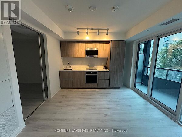 Toronto 2 bedrooms Apartment for rent. Property photo: 683919-3