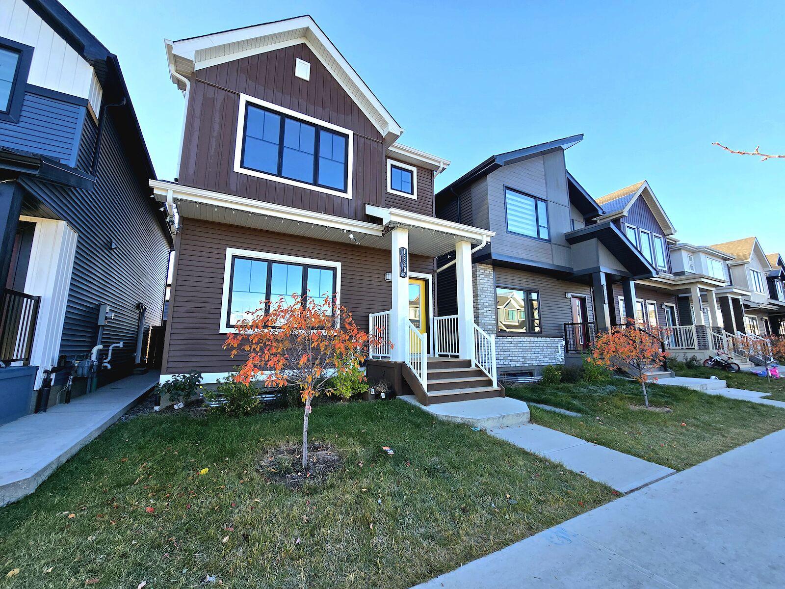 Edmonton 3 bedrooms Main Floor for rent. Property photo: 683976-1