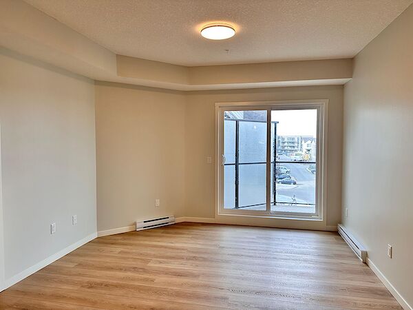 Calgary 2 bedrooms Condo Unit for rent. Property photo: 683978-3
