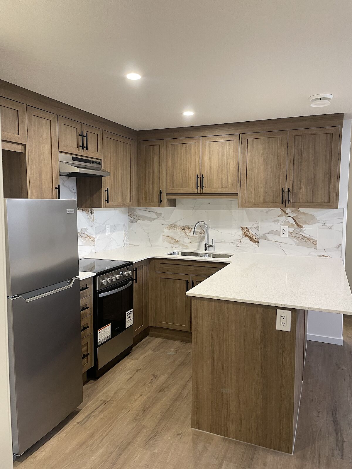 Calgary 1 bedroom Basement for rent. Property photo: 683979-1