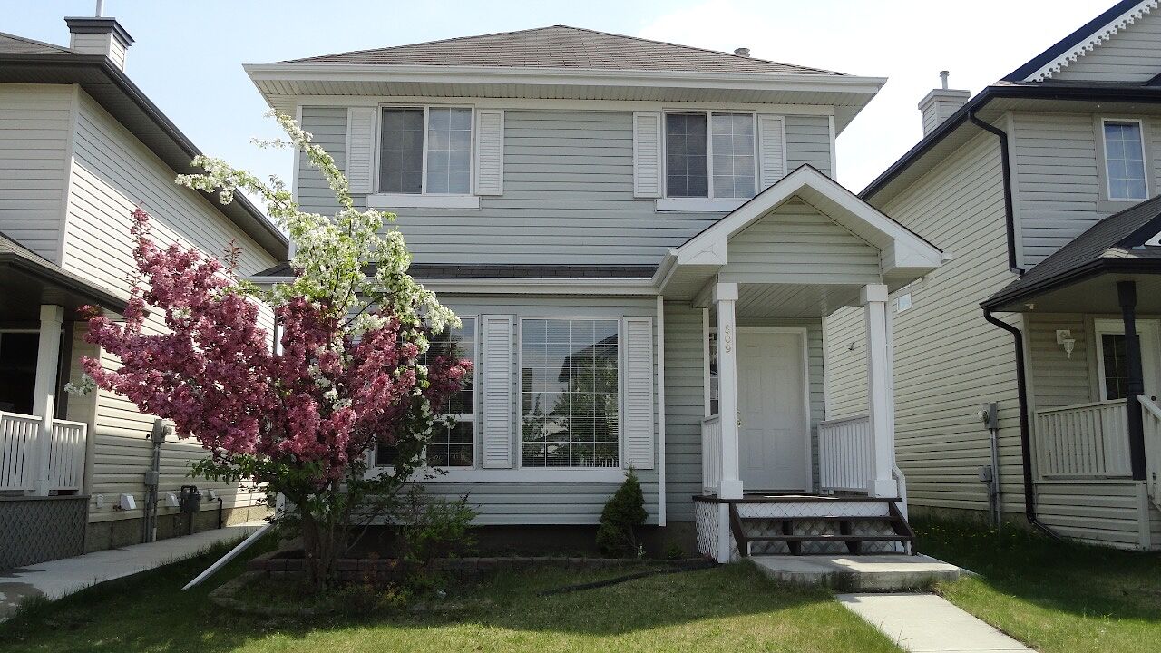 Edmonton 3 bedrooms House for rent. Property photo: 684033-1