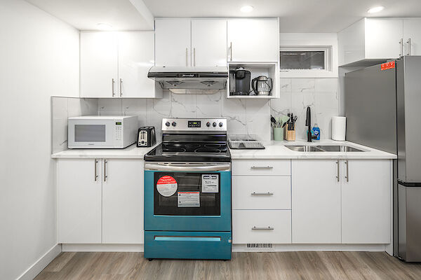 Calgary 1 bedroom Basement for rent. Property photo: 684130-3